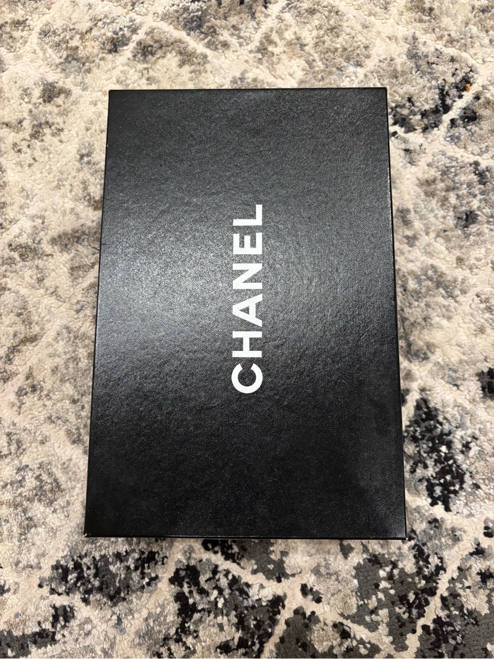 CHANEL Black ballerina flats